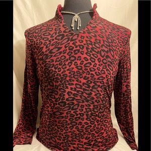 🌟 Safari women’s tops